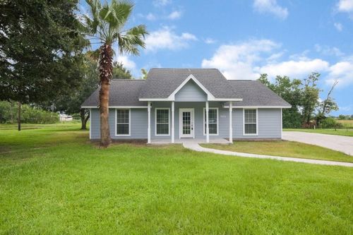 701 Walker Rd, Winnie, TX, 77665-7429 | Card Image