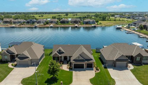 2522 N Paradise Ct, Wichita, KS, 67205-5302 | Card Image