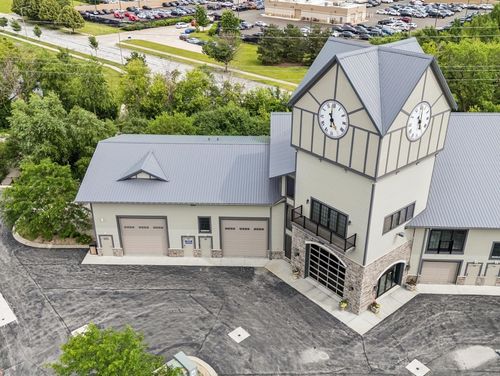 m101-2252 Ferry Road, Naperville, IL, 60563 | Card Image