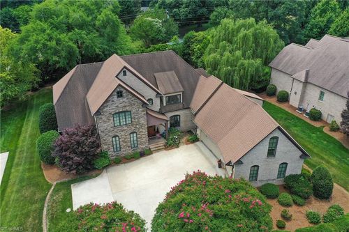 310 James Way, Advance, NC, 27006-8507 | Card Image