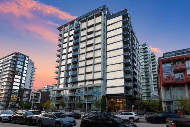 910 - 111 E 1 St Avenue, Condo with 2 bedrooms, 2 bathrooms and 1 parking in Vancouver BC | Image 3