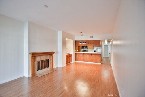 apt-428-11600 Warner Ave, Fountain Valley, CA, 92708-2557 | Card Image
