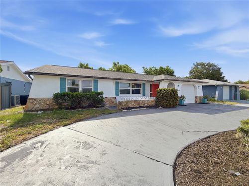 8846 Carmen Ln, PORT RICHEY, FL, 34668-5203 | Card Image