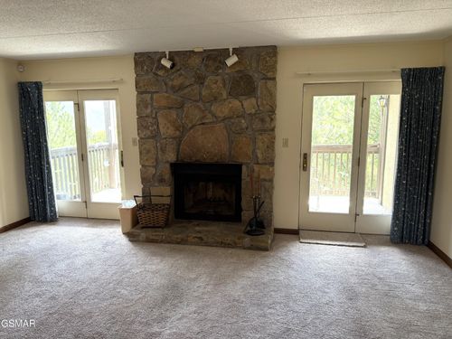 108-1050 Ski View Dr, Gatlinburg, TN, 37738-4524 | Card Image