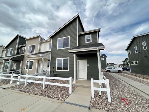 3836 Pinnacles Ct, Evans, CO, 80620-8716 | Card Image