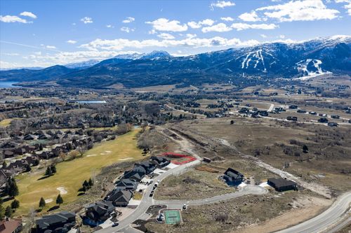 8-4132 N Patio Springs Dr, Eden, UT, 84310-6845 | Card Image