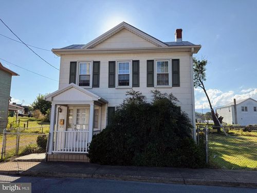 15 Bristol Ave, LURAY, VA, 22835-2027 | Card Image