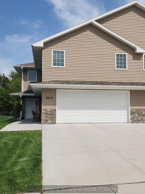 2612 Market Ln, Hastings, NE, 68901-7460 | Card Image
