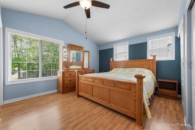 987 Split Rail Dr, House other with 3 bedrooms, 3 bathrooms and 2 parking in Carol Stream IL | Image 15