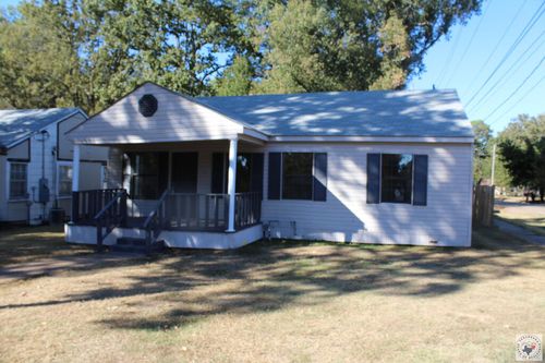 320 E 13th St, Hope, AR, 71801-7313 | Card Image