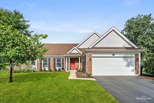 311 Devlin Ct, Naperville, IL, 60565-2260 | Card Image