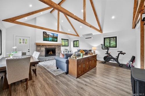 45 Shady Ln, Bardonia, NY, 10954-2021 | Card Image