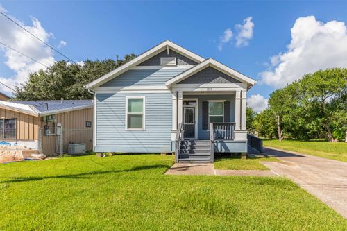 5727 Charles Ave, Port Arthur, TX, 77640-2362 | Card Image