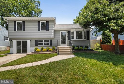 215 Roseann Ave, Cape May, NJ, 08204-3477 | Card Image
