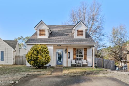 516 Village Cv, Hernando, MS, 38632-1314 | Card Image