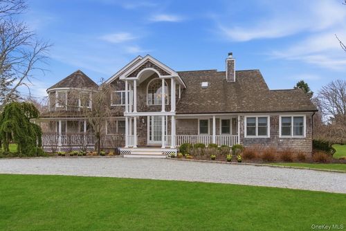 2 Quogo Neck Lane, Southampton, NY, 11959 | Card Image