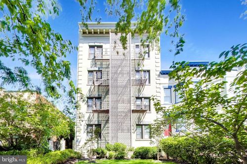 302-116 N Carolina Ave Se, WASHINGTON, DC, 20003-1852 | Card Image