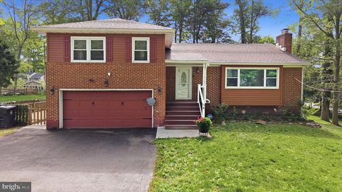 14 E Parkway, ELKTON, MD, 21921-2041 | Card Image