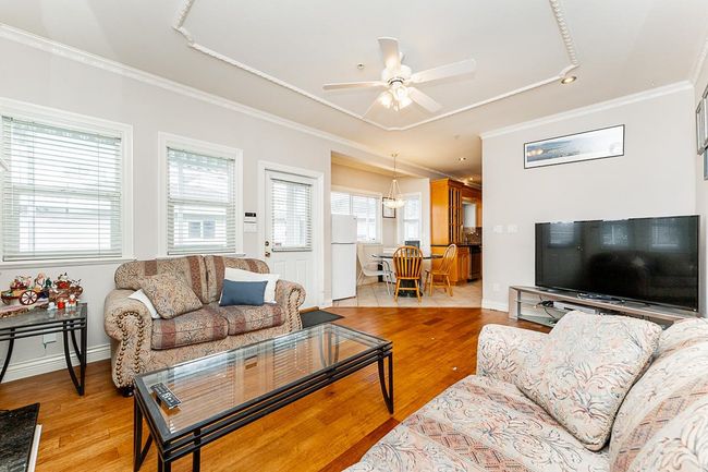 1437 E 58th Ave, House other with 7 bedrooms, 5 bathrooms and 4 parking in Vancouver BC | Image 16
