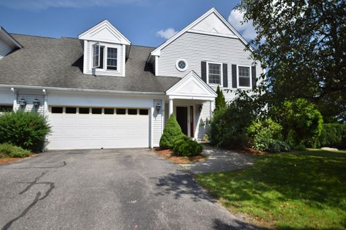 22 Peacham Ln, Essex, VT, 05452-2643 | Card Image