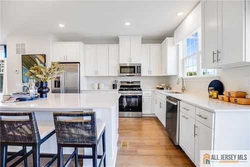 103 Fred Clark Dr, PENNINGTON, NJ, 08534-3009 | Card Image