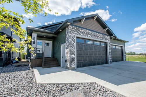 10641 66 Avenue, Grande Prairie, AB, T8W0L5 | Card Image