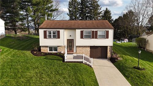 155 Connie Park Dr, Kennedy Twp, PA, 15136 | Card Image