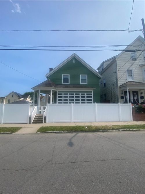 218 Indiana Ave, Providence, RI, 02905-4404 | Card Image