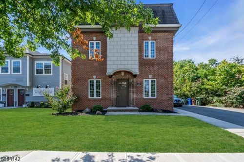 813 N Wood Ave, Linden, NJ, 07036-4037 | Card Image