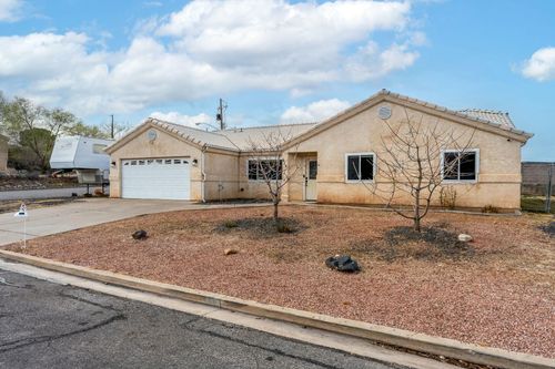 615 N 220 W, La Verkin, UT, 84745-5030 | Card Image