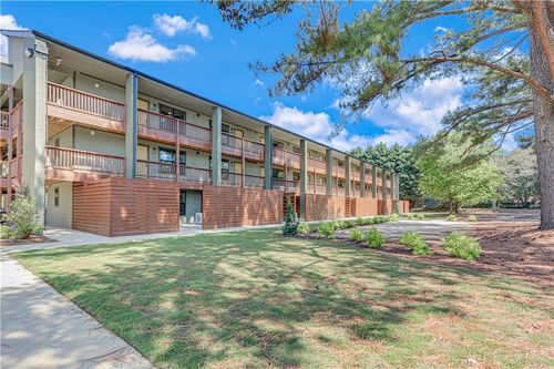 apt-216-710 Jesse Jewell Pkwy Se, Gainesville, GA, 30501-3849 | Card Image