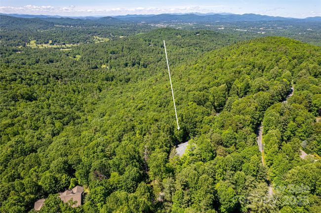 200 Maple Hill Dr, House other with 3 bedrooms, 3 bathrooms and null parking in Flat Rock NC | Image 40