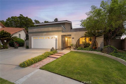 7992 Sun Valley Way, Cerritos, CA, 90703-7845 | Card Image