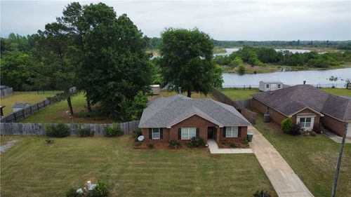 1300 Pondcypress Dr, Montgomery, AL, 36117-4712 | Card Image