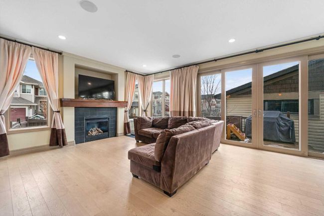 50 Auburn Shores Way Se, Home with 5 bedrooms, 3 bathrooms and 5 parking in Calgary AB | Image 7