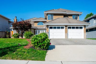 9681 157 St, House other with 7 bedrooms, 4 bathrooms and 7 parking in Surrey BC | Image 1