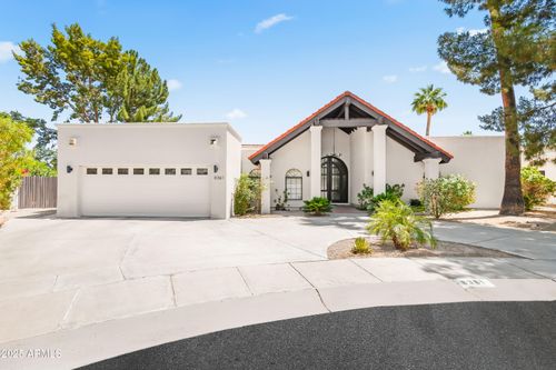 8361 E San Rafael Dr, Scottsdale, AZ, 85258-1826 | Card Image