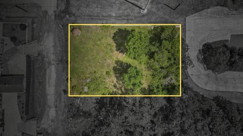 301 N 13th St, La Porte, TX, 77571-3137 | Card Image