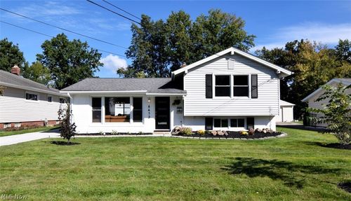 6413 Longridge Rd, Mayfield Heights, OH, 44124-4116 | Card Image