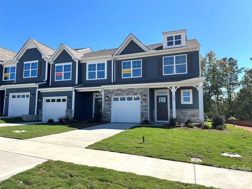 109 Pull Ln, Troutman, NC, 28166-7111 | Card Image