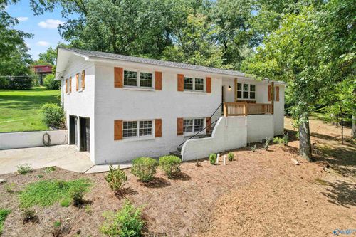 7916 Valley View Drive, Huntsville, AL, 35802 | Card Image