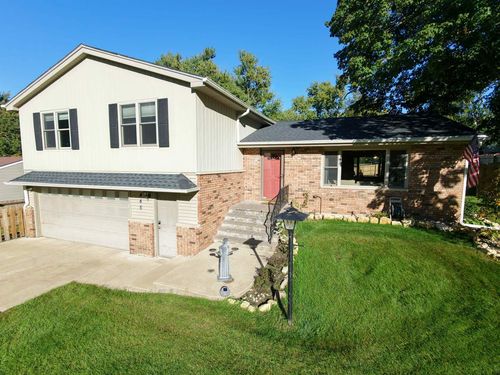 445 Stanford Dr, MARENGO, IL, 60152-3058 | Card Image