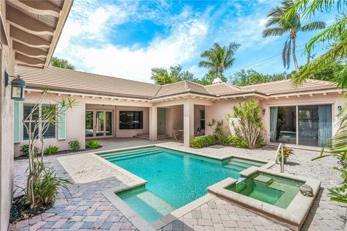 9038 Castle Harbour Cir, Vero Beach, FL, 32963-3621 | Card Image