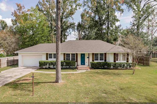 275 E Riveroaks Dr, Baton Rouge, LA, 70815-4058 | Card Image