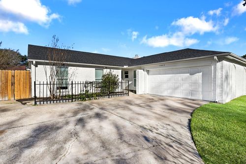 4903 Cairnleigh Dr, Houston, TX, 77084-2703 | Card Image