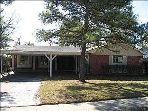 2510 Timberlake Dr, Irving, TX, 75062-3284 | Card Image