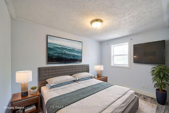 192 Josephine St, Home with 6 bedrooms, 4 bathrooms and 2 parking in Huron ON | Image 8