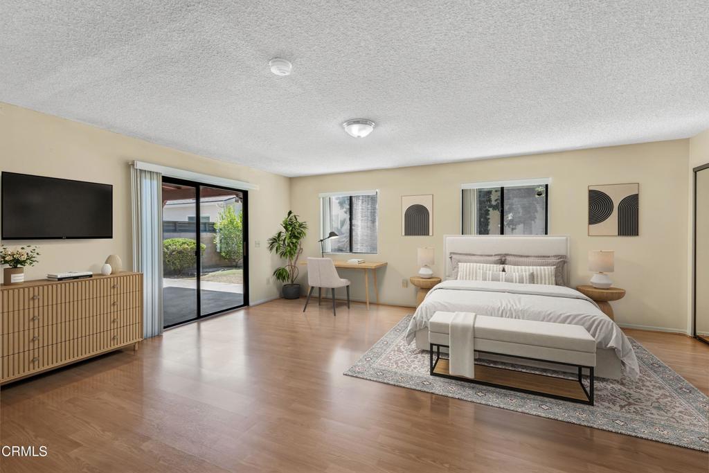 Residential in Winnetka 5