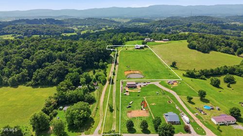 6892 Old Stage Road, Chuckey, TN, 37641 | Card Image