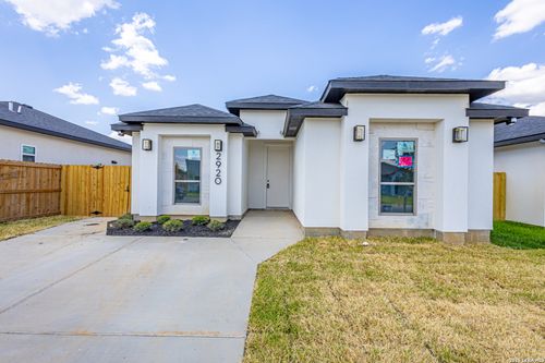 2920 Earthhaven Dr, Laredo, TX, 78046-2343 | Card Image